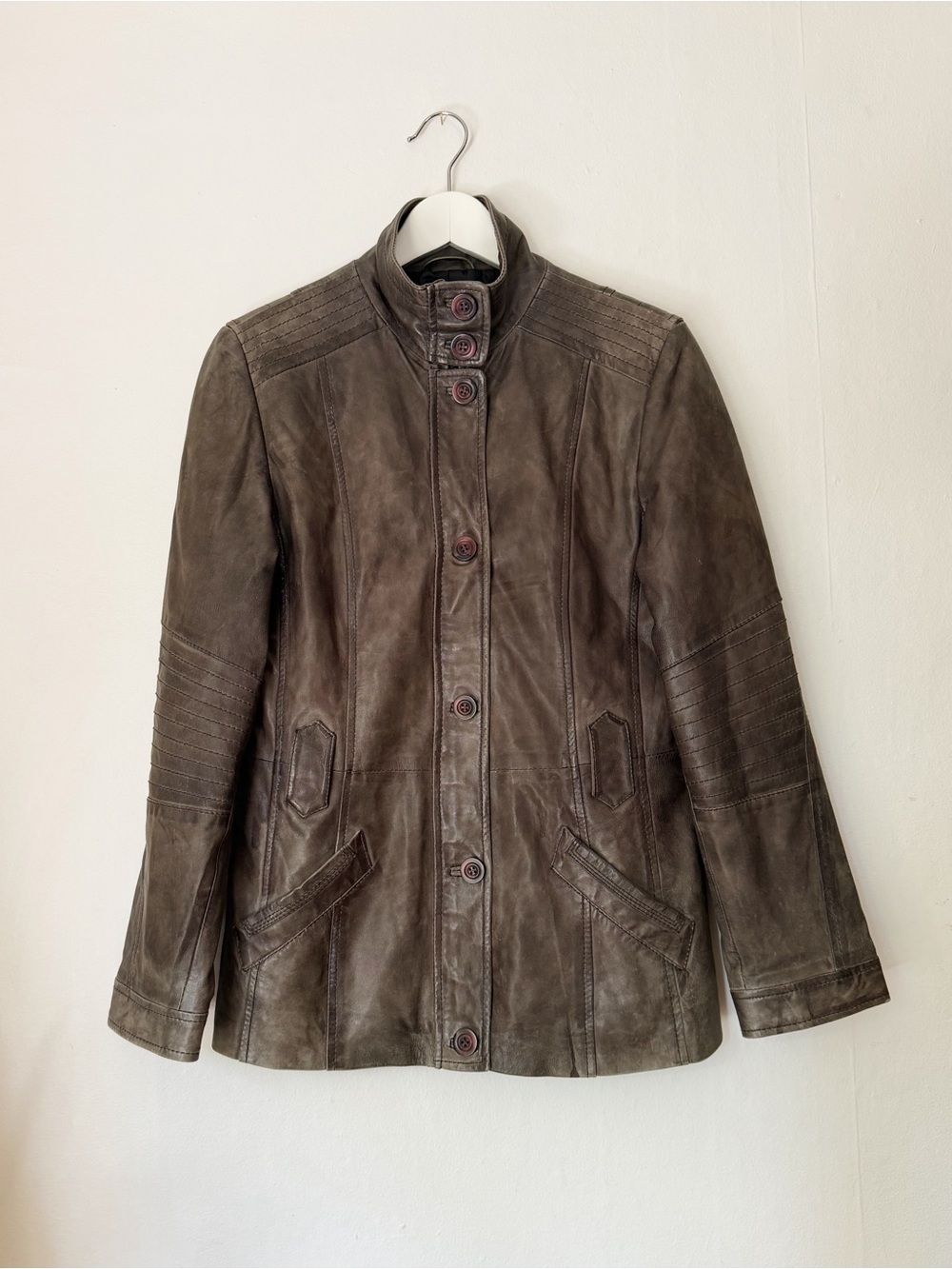 Distressed Walnut 00’s Leather Moto Jacket